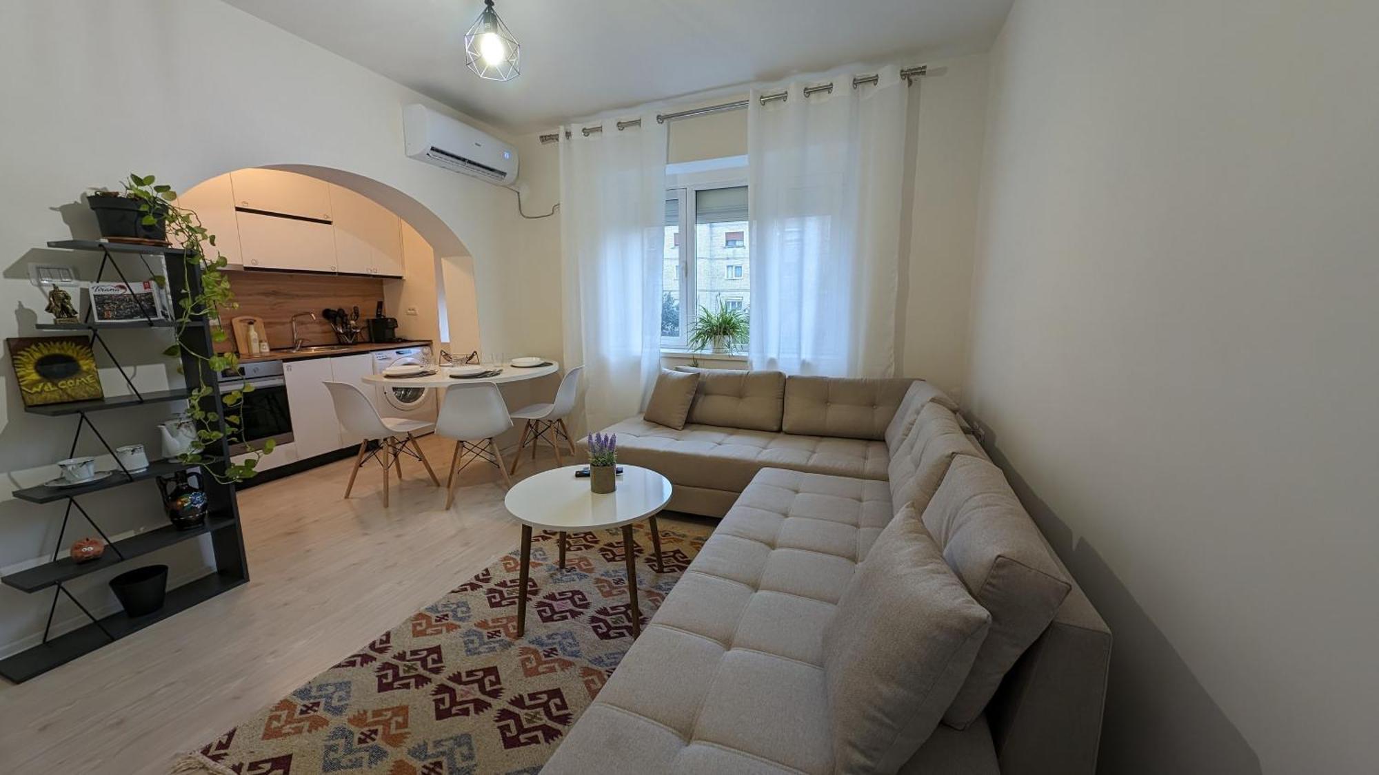 Apartamento Modern Cozy 10 Min Walk To Skanderbeg Square