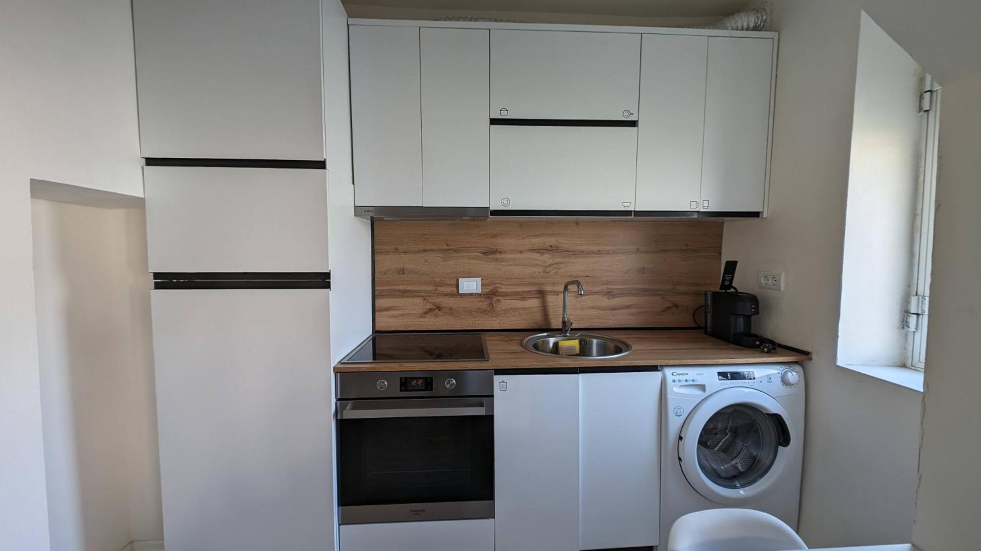Modern Cozy 10 Min Walk To Skanderbeg Square Apartamento