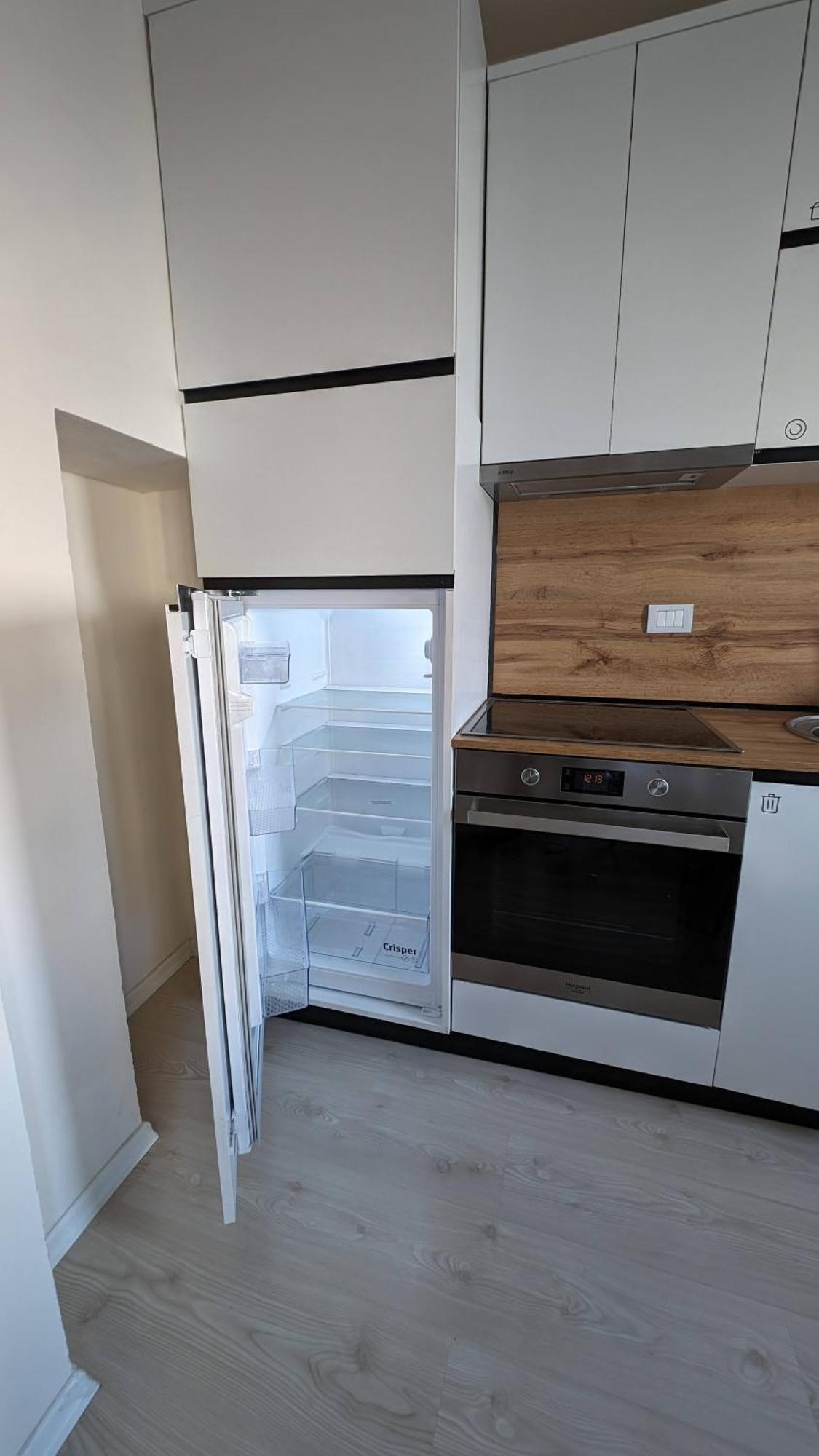 Modern Cozy 10 Min Walk To Skanderbeg Square * Tirana